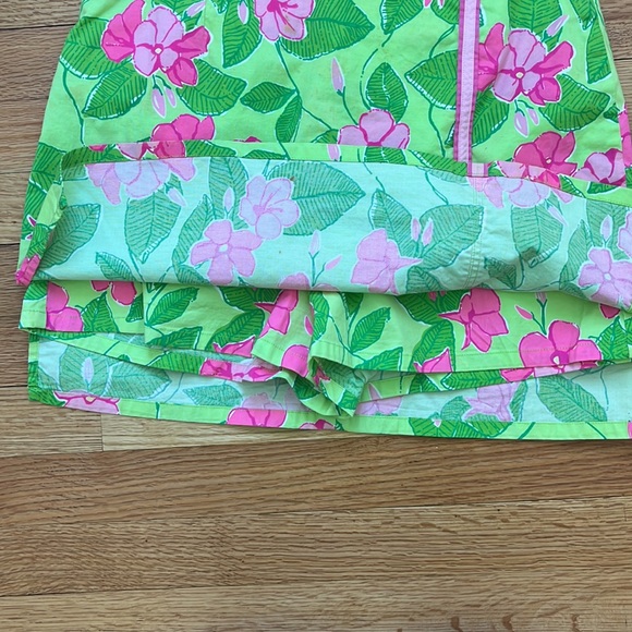 Lilly Pulitzer skort - Picture 3 of 5